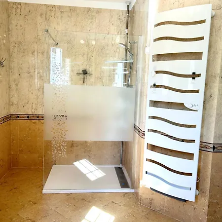 Le Golf 别墅 圣马克西姆